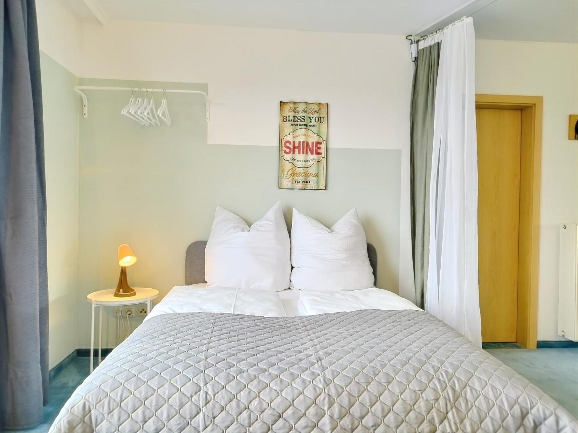 Seeblickapartment Fuer Bis Zu 12, Nuernberg & Schwabach In 30-35 Minuten Zu Erreichen, Sauna, Arbeitsplatz, Dachterrasse & Grill Spalt Exteriör bild